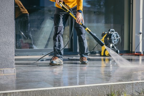 Concrete Cleaning in Ashburn