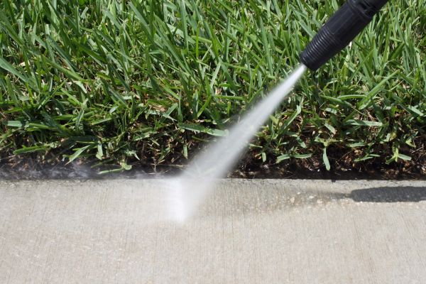 Sidewalk Cleaning in Ashburn