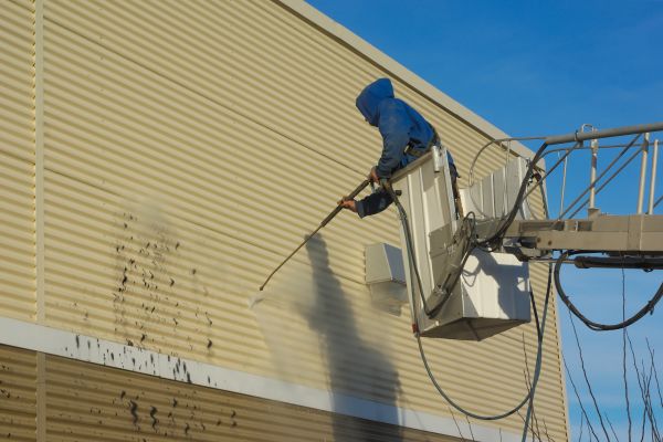 Cladding Cleaning in Ashburn