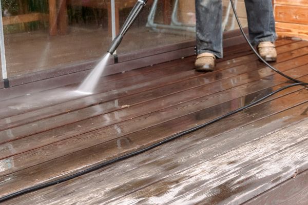 Pool Deck Power Washing in Ashburn