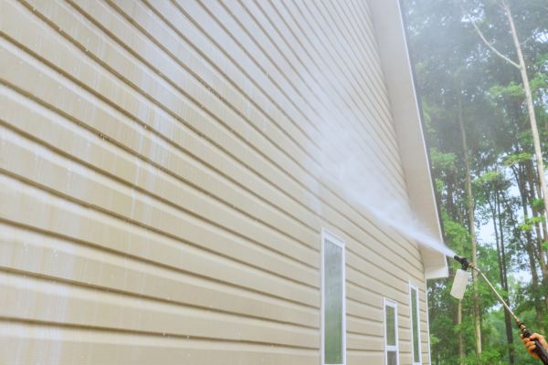 Home Exterior Washing in Ashburn