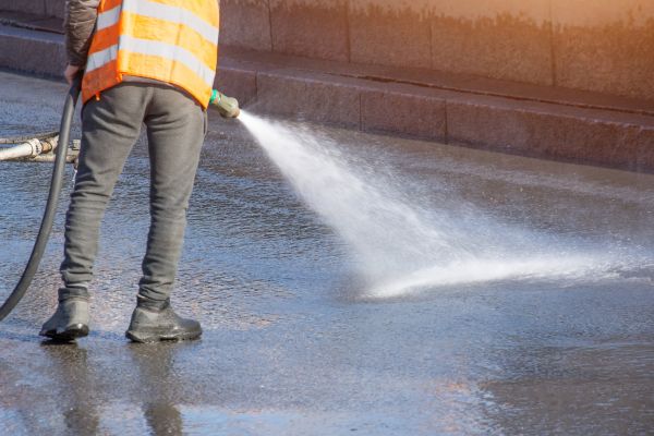 Asphalt Pressure Washing in Ashburn