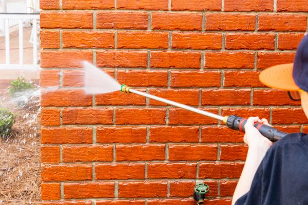 Wall Pressure Washing in Ashburn